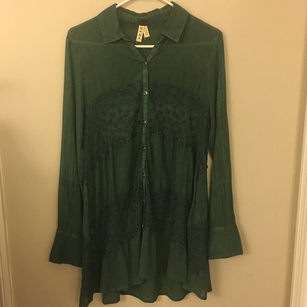 We the Free Button Up Tunic - Picture 1 of 5